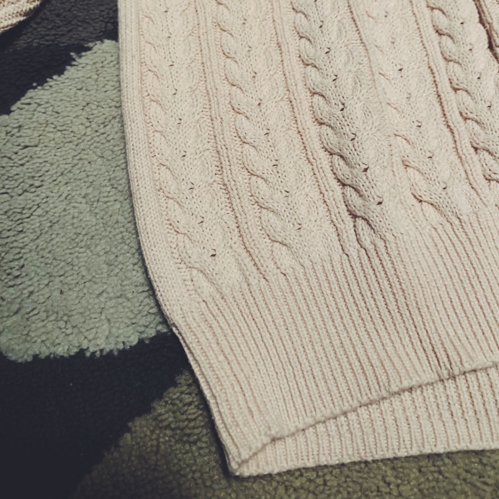 blush pink sweater - Picture 3 of 3